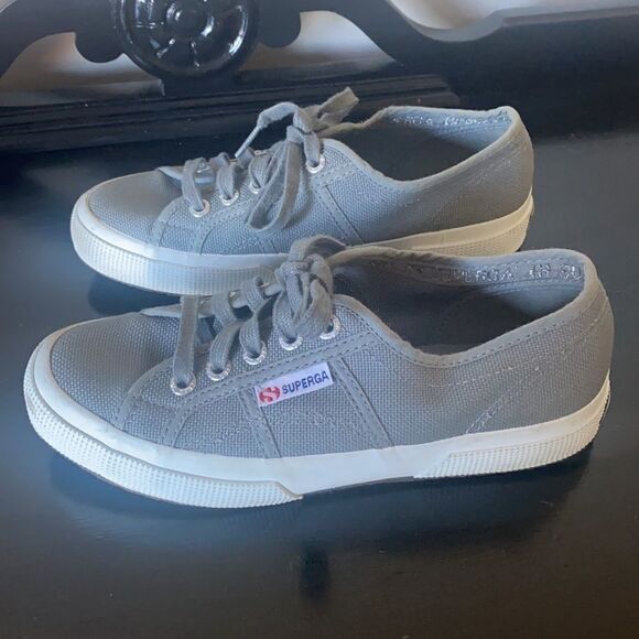 Superga Girls Shoes  - Picture 2 of 9